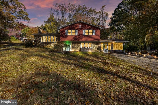 983 Wayside Dr, Crownsville