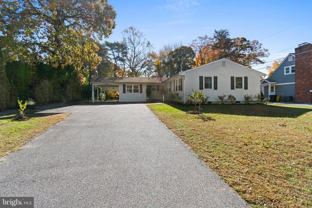 9 Robinson Rd, Severna Park