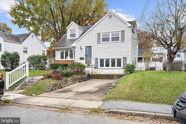 307 Oxford Dr, Glen Burnie