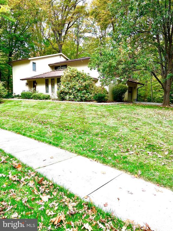 1737 Point No Point Dr, Annapolis