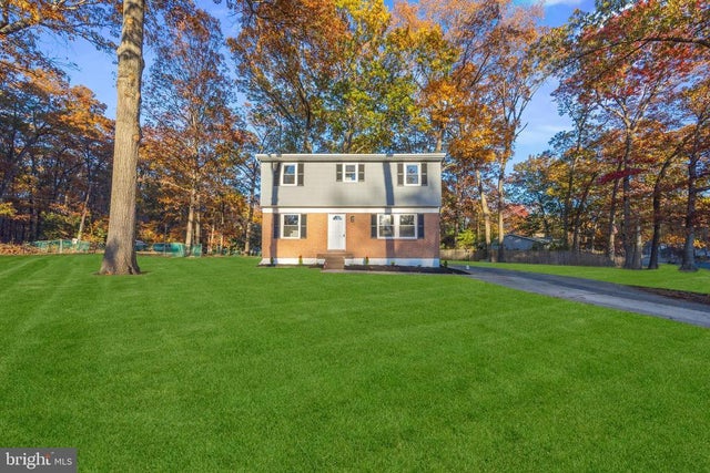 8344 Fairwood Dr, Pasadena