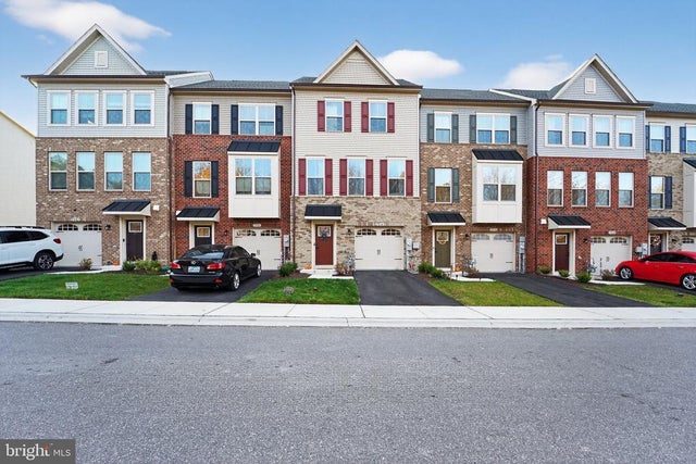 7938 Big Roundtop Rd, Hanover