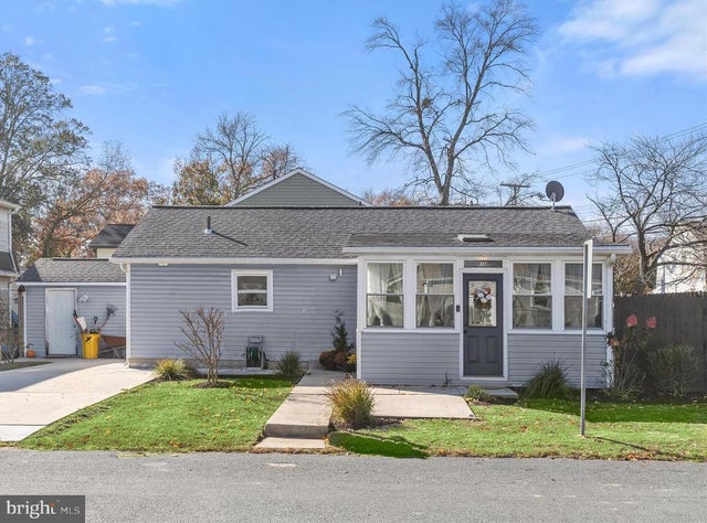 317 Londontown Rd, Edgewater