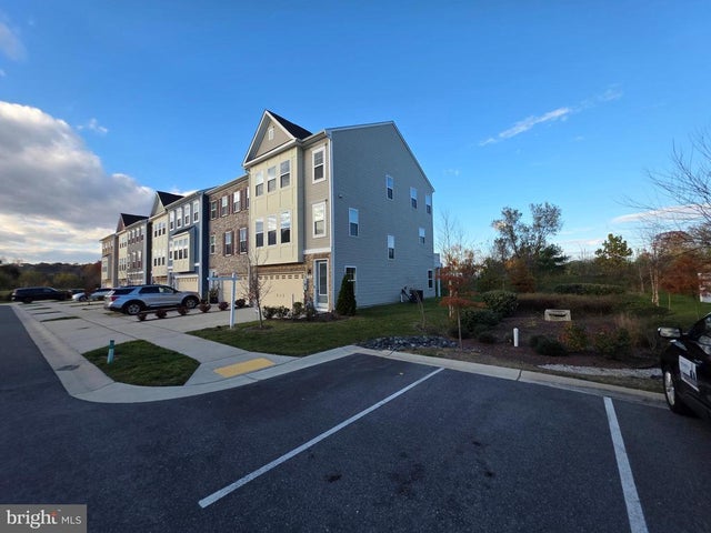 8381 Amber Beacon Cir, Millersville