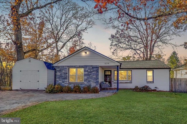 8238 Wb And A Rd, Severn