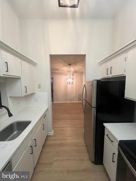 6607 Rapid Water Way #302, Glen Burnie