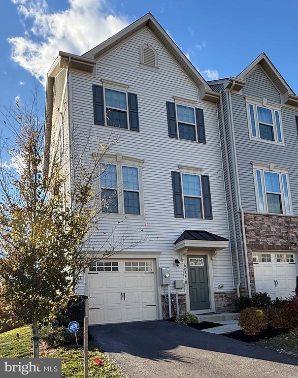 6024 Workers Dr., Brooklyn Park