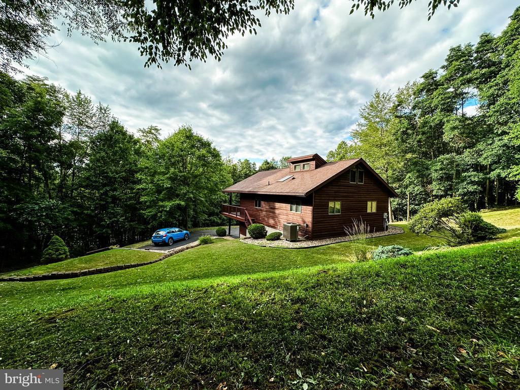 11010 Manteo Dr Nw, LAVALE MD LAVALE Cabin Homes For Sale