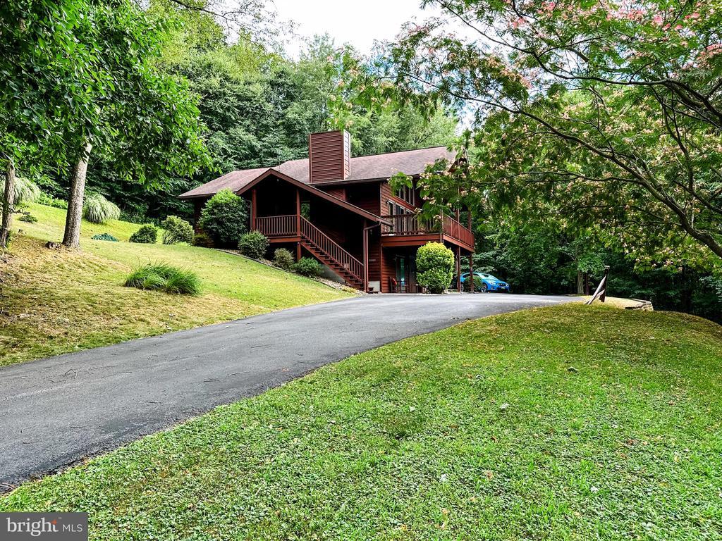 11010 Manteo Dr Nw, LAVALE MD LAVALE Cabin Homes For Sale