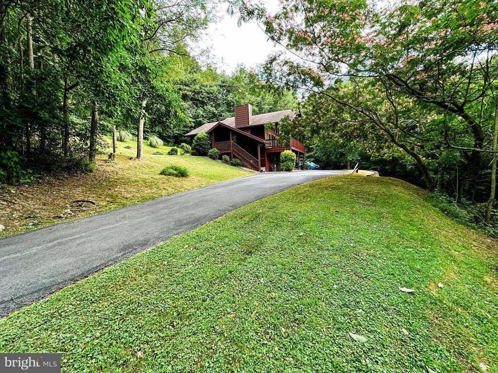 11010 Manteo Dr Nw, LAVALE MD LAVALE Cabin Homes For Sale