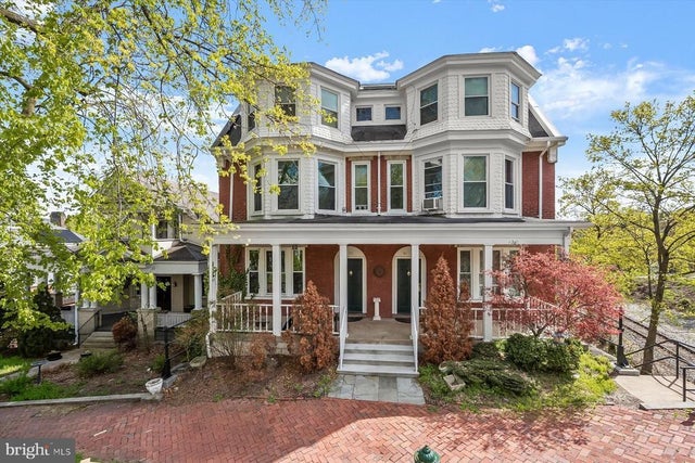 312 Washington St, Cumberland