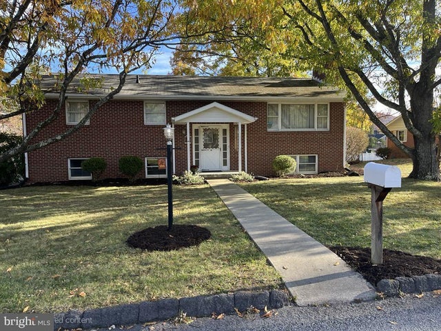 1064 Pine St, Lavale