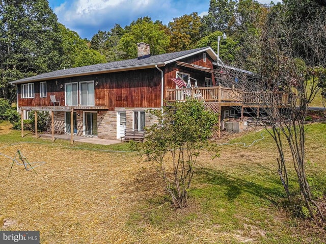 10201 Sivic Ln, Eckhart Mines