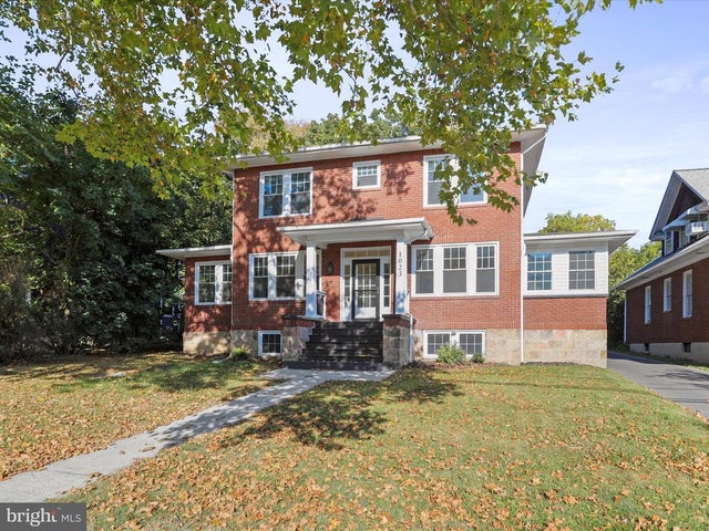 1023 National Hwy, Lavale