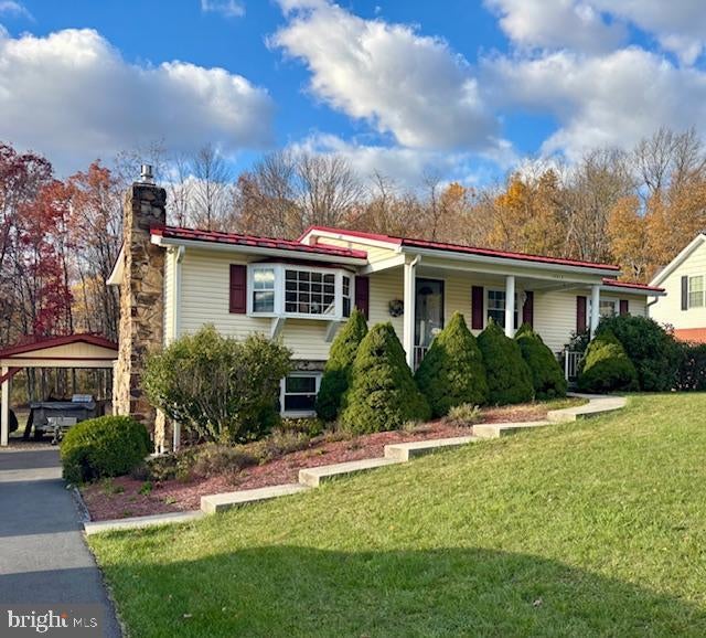 10213 Parkersburg Rd, Eckhart Mines