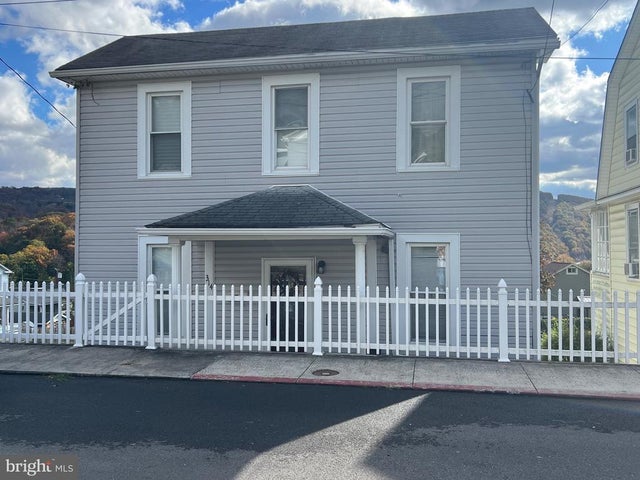 314 Walnut St, Westernport