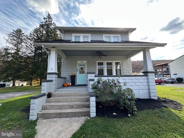 544 Braddock, Lavale