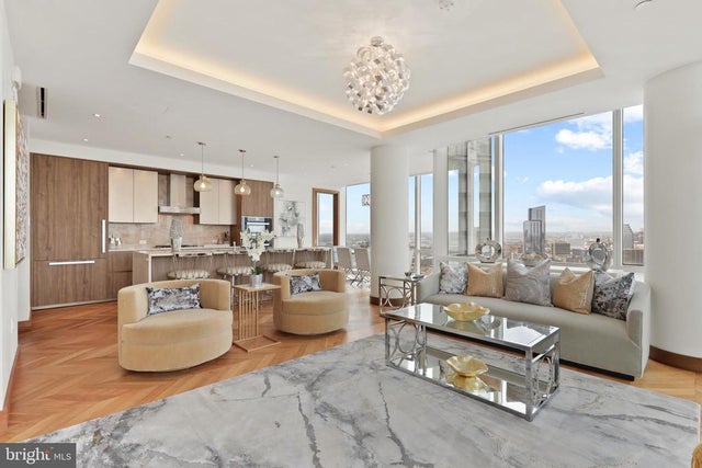 300 International Dr #2403, Baltimore