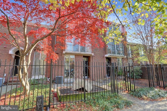 251 W Lafayette Ave, Baltimore