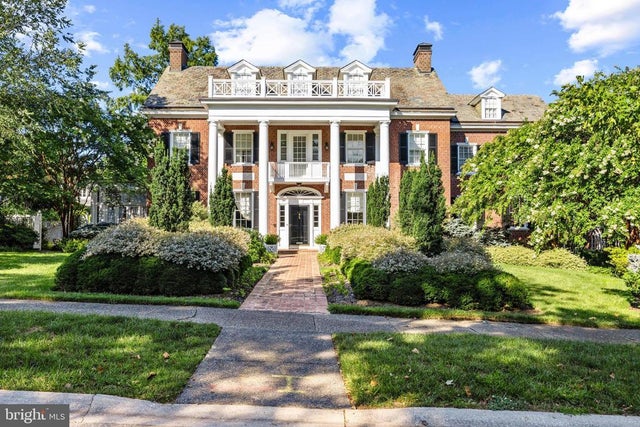 4102 Greenway, Baltimore