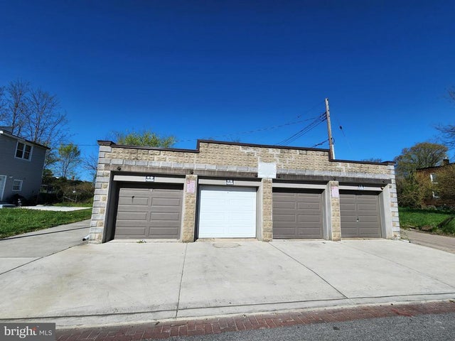 Garages Off Of N Bentalou St, Baltimore