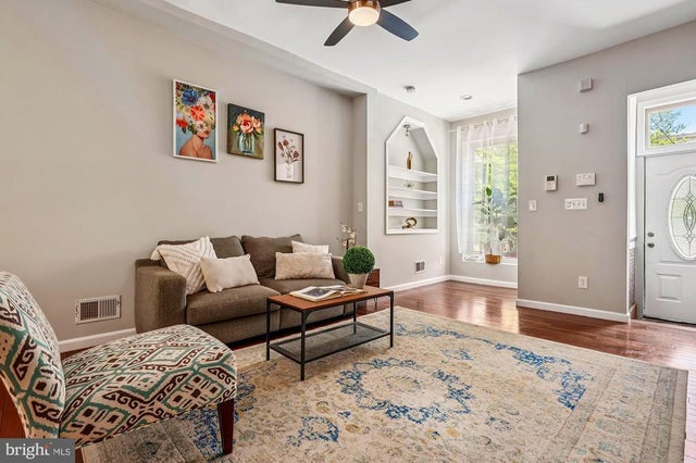 424 N Luzerne Ave N, BALTIMORE