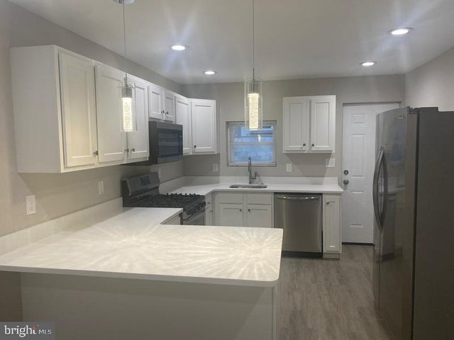 224 N Rose St, Baltimore