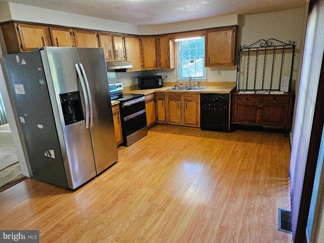 315 Nottingham Rd, Baltimore