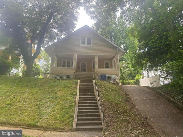 3709 Chesholm Rd, Baltimore