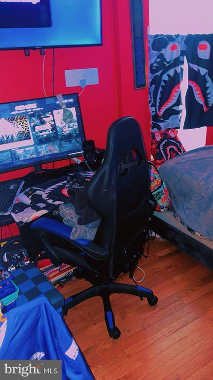 112 Willard St, Baltimore