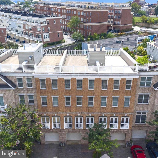 1254 Harbor Island Walk, Baltimore