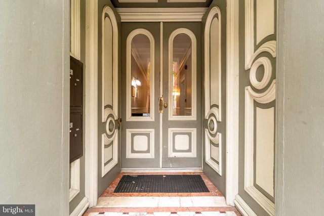 512 Cathedral St #3, Baltimore