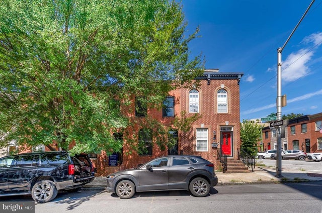 802 S Highland Ave, Baltimore