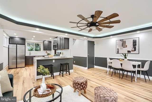 6112 Chinquapin Pkwy, Baltimore