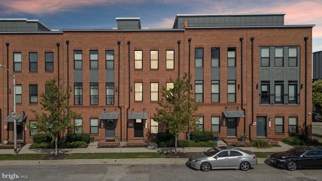 921 Grundy St, Baltimore