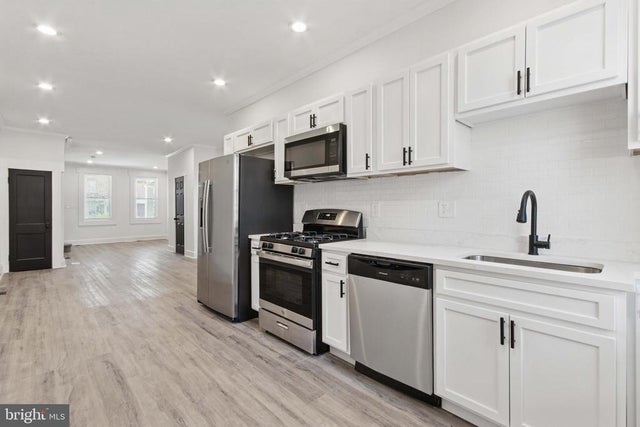 2582 Edmondson Ave, Baltimore