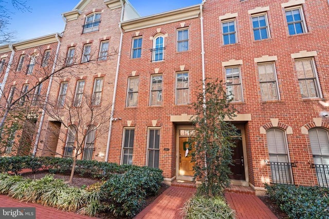 2335 Boston St #4, Baltimore