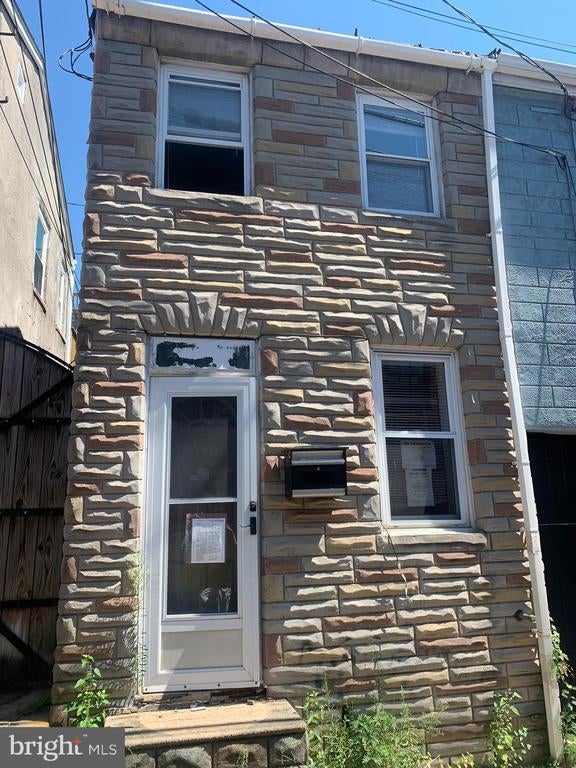 233 S Chapel St, Baltimore