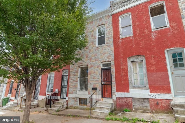 2541 Hollins St, Baltimore