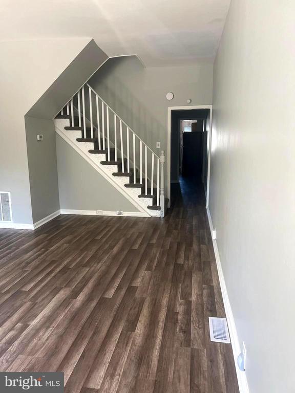 4821 Pennington Ave, Baltimore City