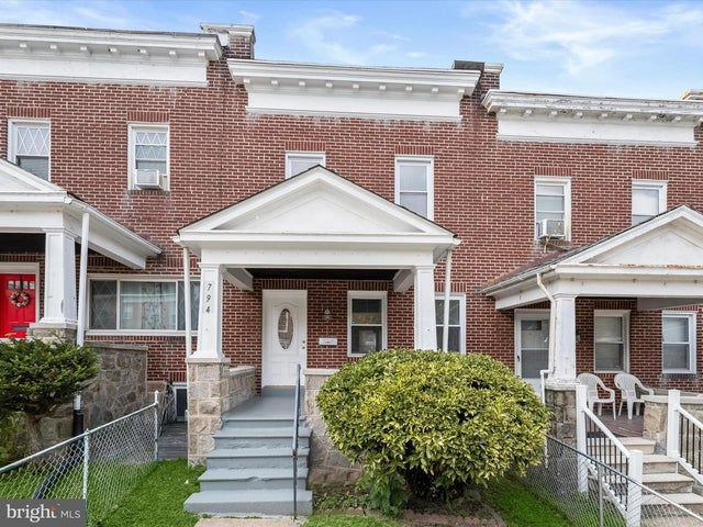 794 N Grantley St, Baltimore