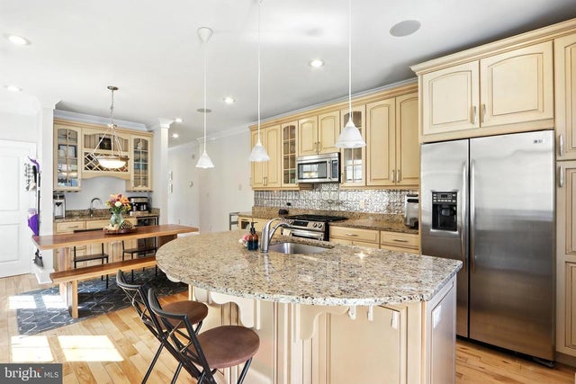 1009 Baylis St S, Baltimore