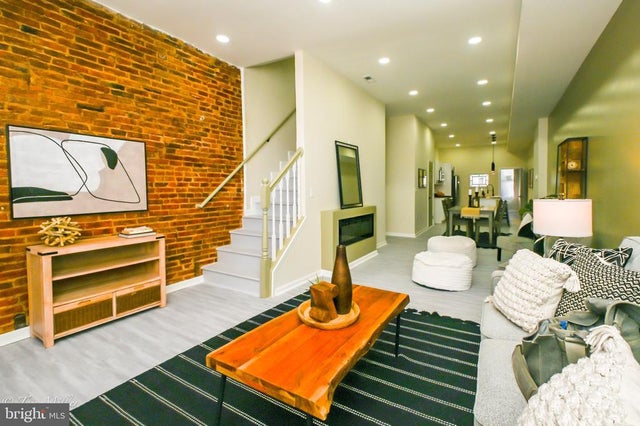 1743 E Federal St, Baltimore