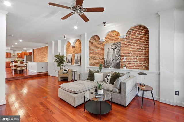 1716 E Chase St, Baltimore