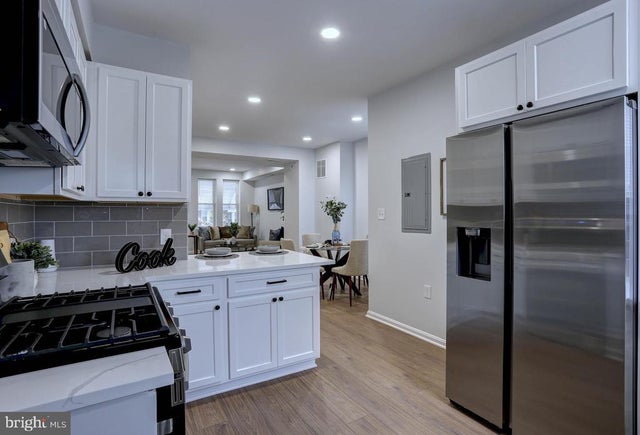 1207 N Ellwood Ave N, Baltimore