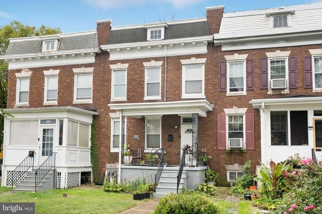 831 E 33rd St, Baltimore