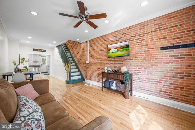 506 S Montford Ave, Baltimore