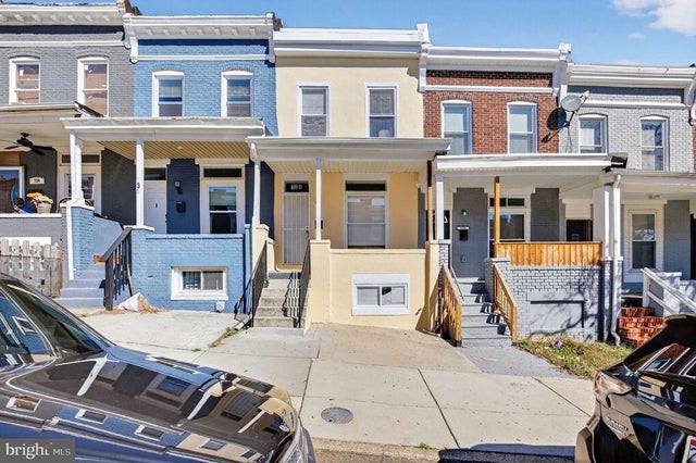 738 Bartlett Ave, Baltimore