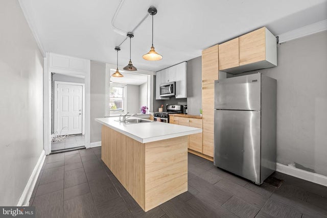 223 Grundy St, Baltimore