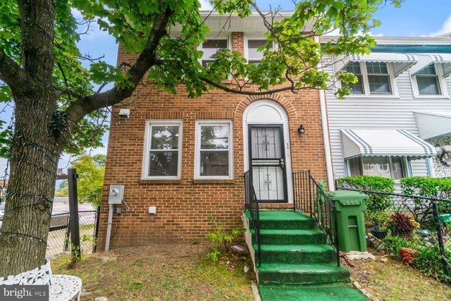 835 Showell Ct, Baltimore